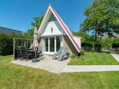 Groote Keeten House | Holiday Home Groote Keeten near Beach