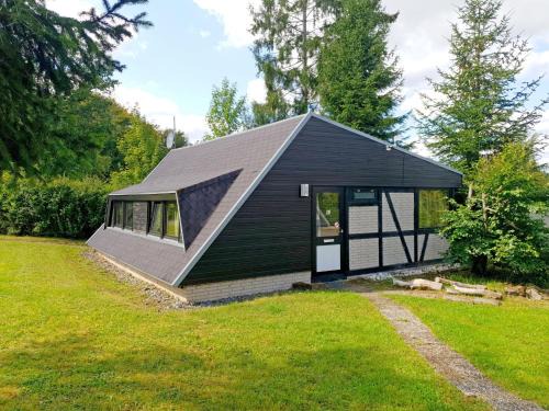 Ferienhausgebiet Hillenseifen House | Holiday Home Haus 41 by Interhome