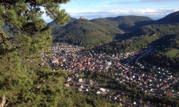 Annweiler am Trifels House | Holiday home in Annweiler am Trifels