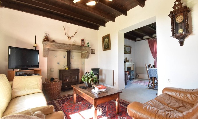 Decize House | Holiday Home in Decize near Beach