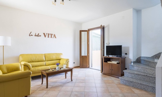 Bari Sardo House | Holiday Home 'La Dolce Vita Barisardo' with Private Terrace and Balcony