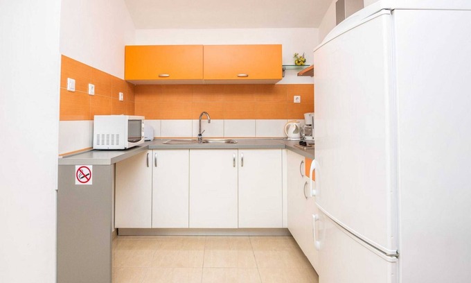 Tisno House | Holiday Home Marinela - Four Bedroom Holiday Home with Swimming Pool