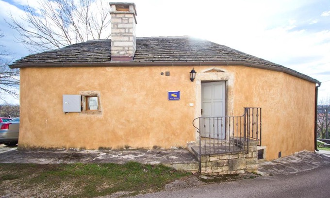 Municipality of Zminj House | Holiday Home Marta