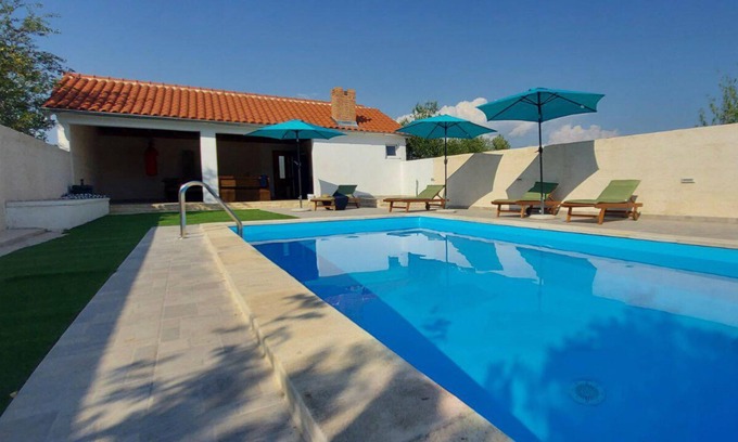 Posedarje House | Holiday Home Mary with Pool