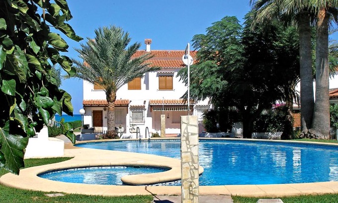 Almadrava Beach House | Holiday Home Mimosa I by Interhome