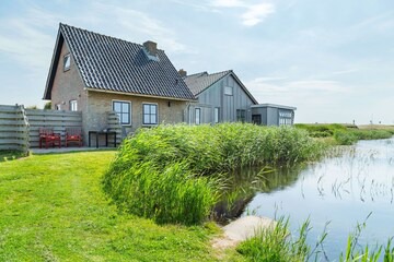 Petten House | Holiday home near the Petten beach, behind the Hondsbossche Zeewering