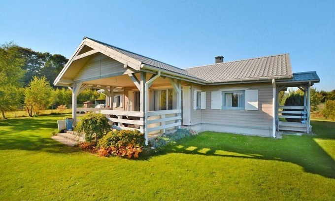 Oswino House | holiday home, Oswino