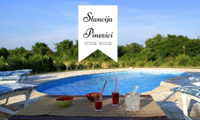 Pinezici House | Holiday Home Pinezici
