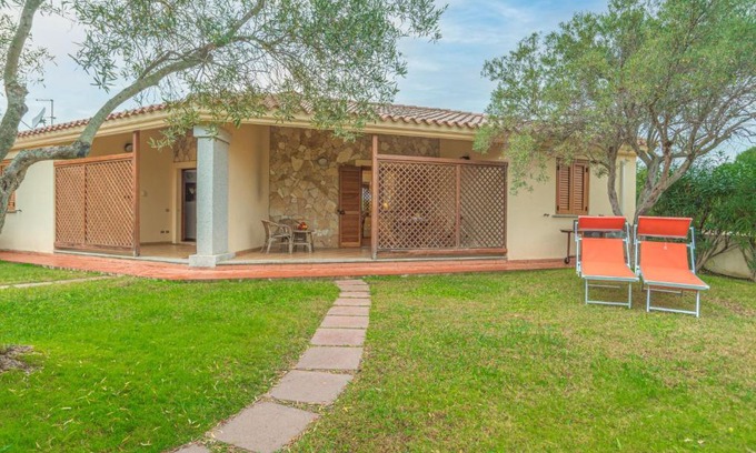 Costa Rei House | Holiday Home Rei Sole Trilo - REI320 by Interhome