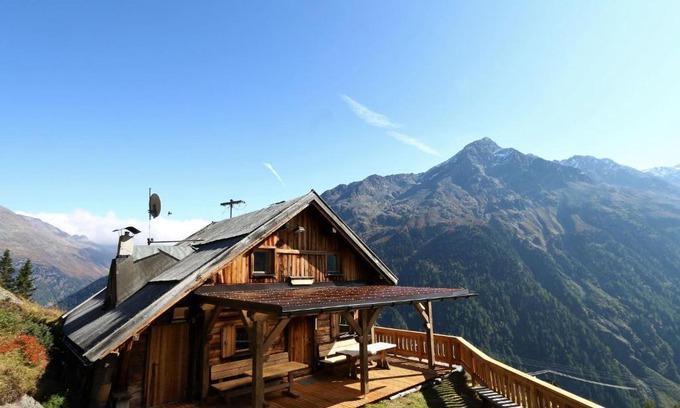 Soelden Apartment | holiday home Siggi's Almhütte, Sölden