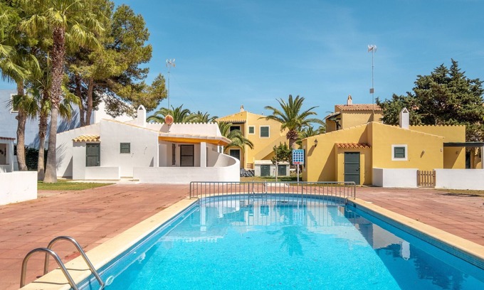 Son Xoriguer House | Holiday Home "Son Xoriguer 8" with Wi-Fi, Terrace, Garden & Pool