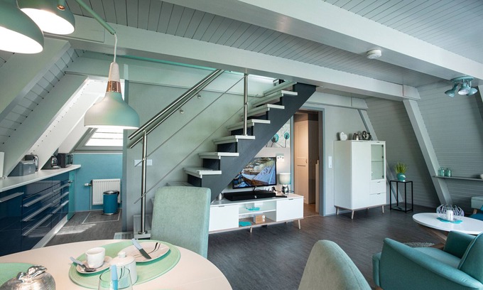 Machtlos House | Holiday Home 'Waldperle' with Mountain View, Private Terrace and Wi-Fi