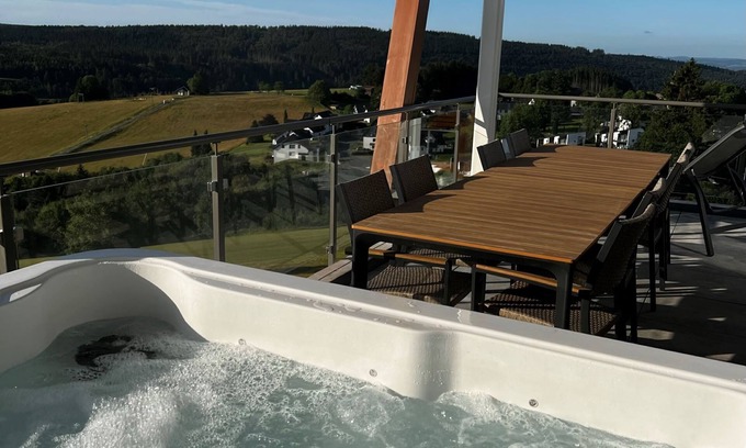 Winterberg House | Holiday Home 'Winterberg D4' with Mountain View, Shared Terrace and Wi-Fi