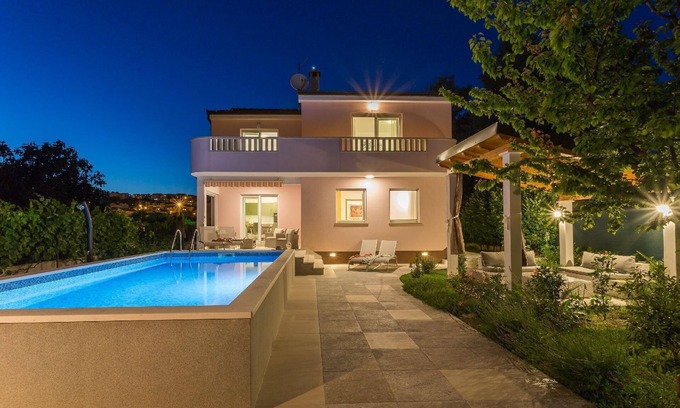 Stobrec House | Holiday House in Stobreč with Private Pool