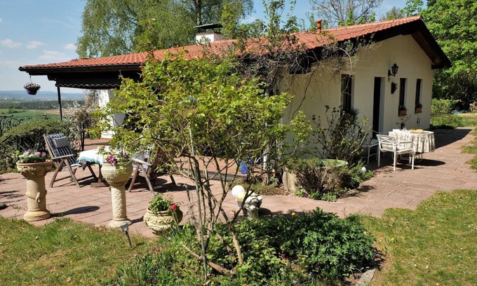 Weidenberg House | Holiday house on a large site, with a staggering panoramic view