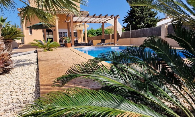 Riumar House | Holiday house Riumar for 1 - 8 persons with 4 bedrooms - Holiday home