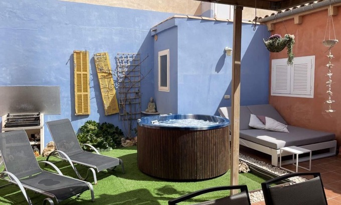 S'Illot-Cala Morlanda House | Holiday house S' Illot for 1 - 6 persons with 3 bedrooms - Holiday home