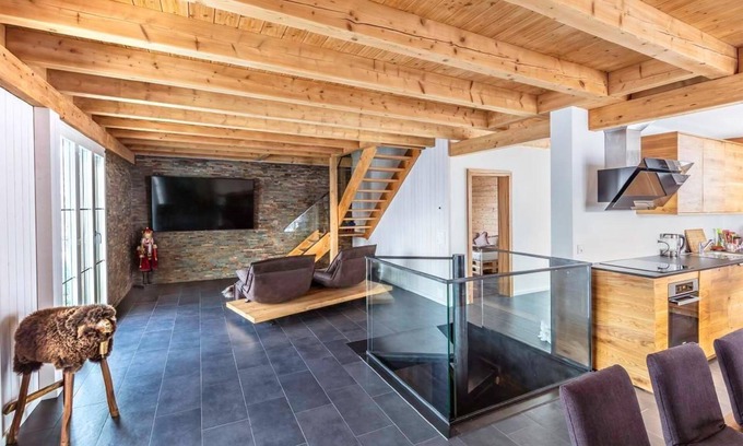 Ruetli Ski Chalet | Holiday house Seelisberg for 1 - 7 persons with 3 bedrooms - Detached holiday house