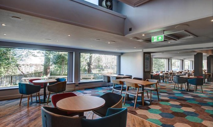 Craigleith Hotel | Holiday Inn Edinburgh City West