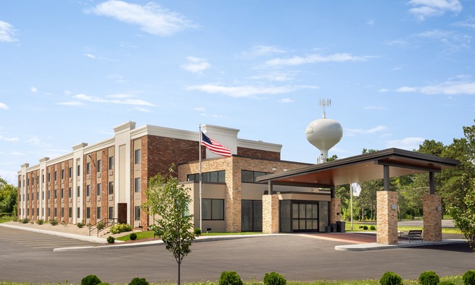 Plattsburgh Hotel | Holiday Inn Express - Plattsburgh, an Ihg Hotel