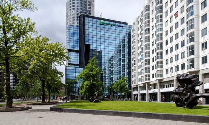 Rotterdam Hotel | Holiday Inn Express Rotterdam - Central Station, an Ihg Hotel