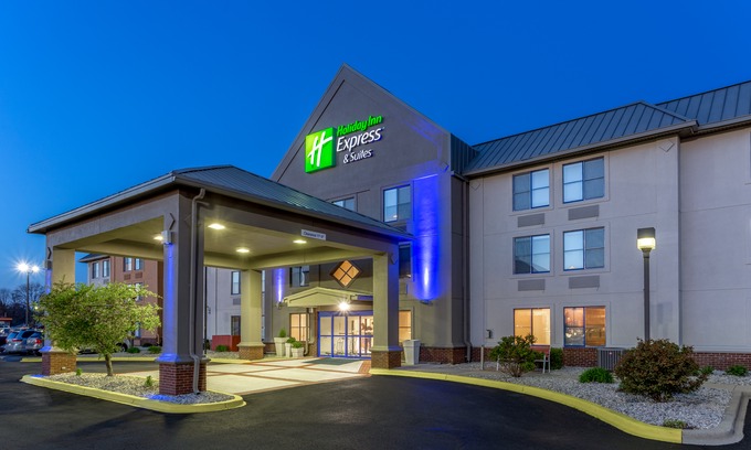 Scottsburg Hotel | Holiday Inn Express Scottsburg, an Ihg Hotel