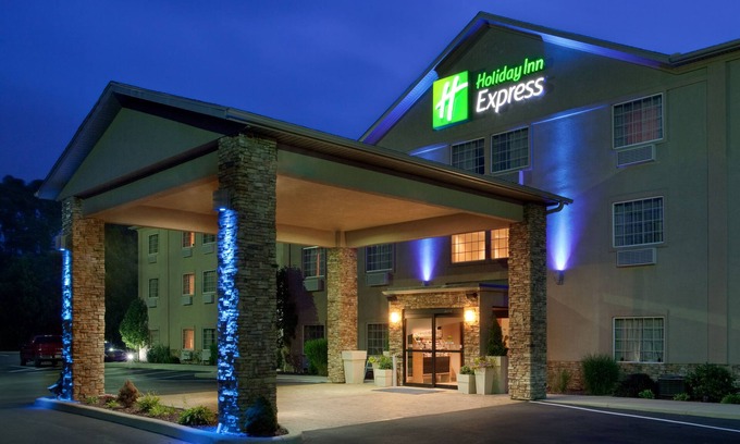 Alverton Hotel | Holiday Inn Express Mount Pleasant-Scottdale by IHG