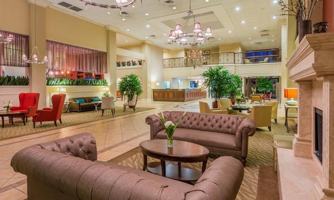 Central Business District Hotel | Holiday Inn Mobile Downtown Historic District