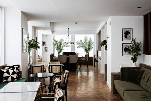 8th Arrondissement Hotel | Holiday Inn Paris Palais de l'Elysée by IHG