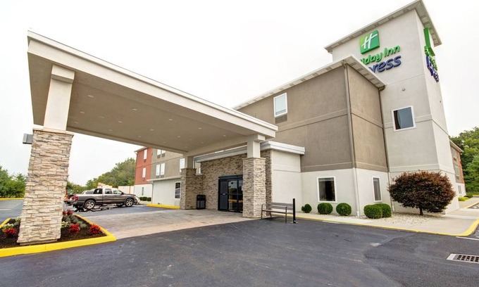 Obetz Hotel | Holiday Inn Express Columbus South - Obetz, an IHG Hotel