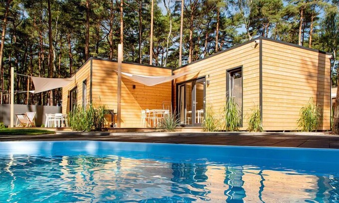 Pogorzelica House | Holiday Resort with pool in Pogorzelica for 4 persons