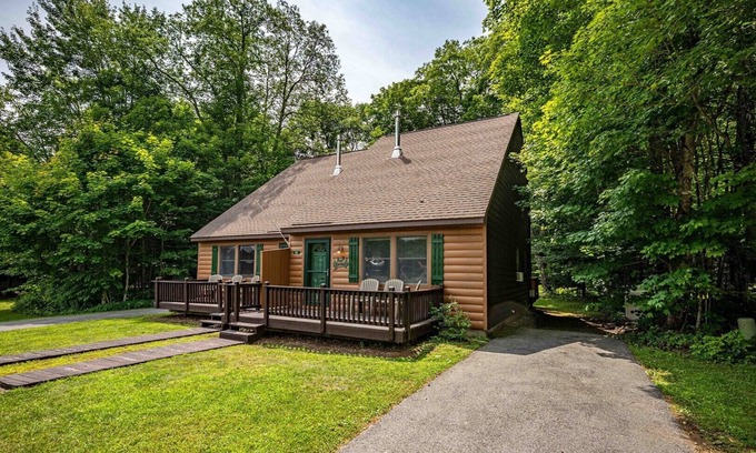Old Forge Cabin | Holiday Shores Estates - Knotty Pine - 112