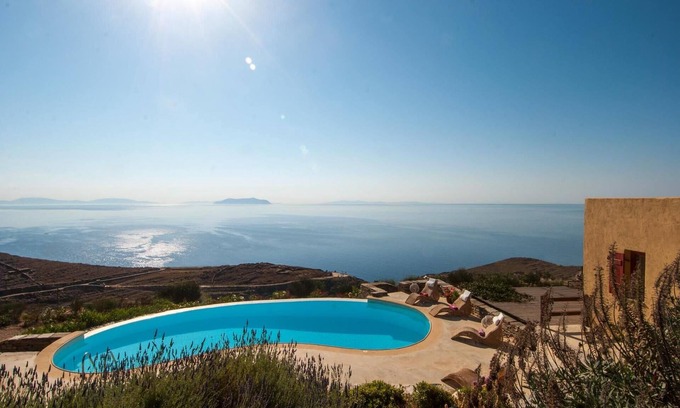 Kea House | Holiday villa "Als Marmarei" with Infinity Pool
