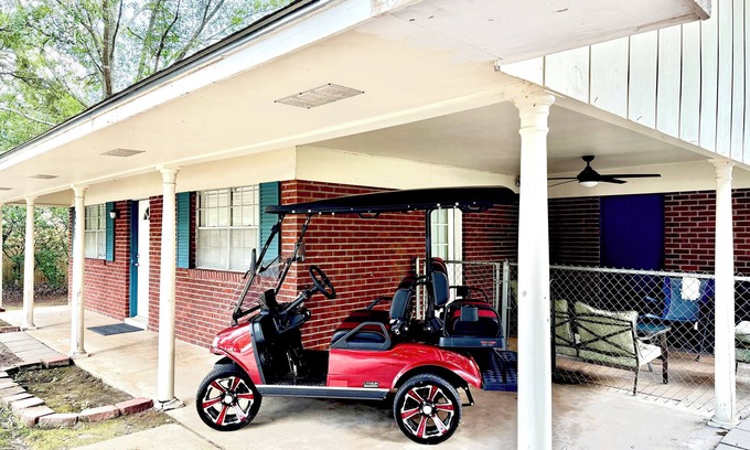 Ocean Springs House | Holly Hideaway - w/GOLF CART! Dog-friendly close to beach & downtown !