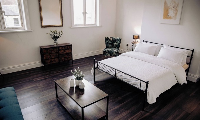 Holmfirth Apartment | Holmfirth converted bank: centre of Town