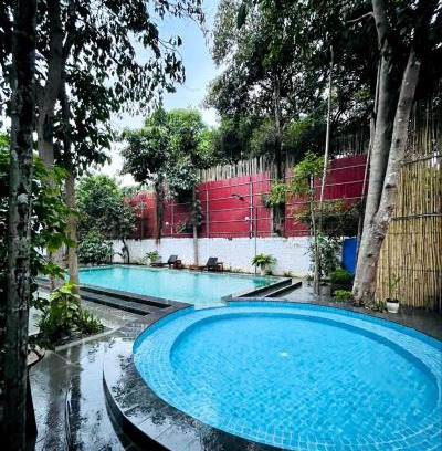 Kampot Hotel | Holy Villa