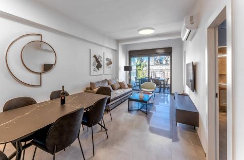 Mahane Israel Apartment | Holysuite Moshe Hess