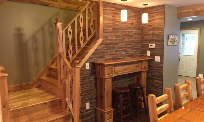 Ellicottville House | Home away from Home! Great location in between the Village and Holiday Valley