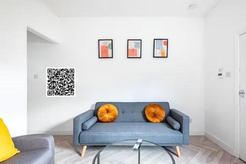 Stoke-on-Trent House | Home Away From Home Local To A Lot Of Amenities
