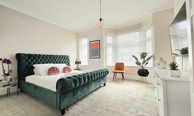 Coventry House | Home Away from Home