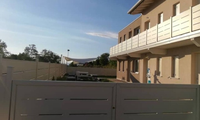 Salionze Apartment | Home suites home - Zafferano - (1.6 km from Peschiera del Garda)