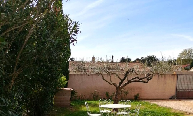 Sernhac House | Homerez - Amazing house for 7 ppl. with garden and terrace at Sernhac