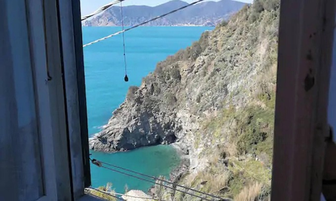 Corniglia Apartment | Homerez - Apartment in Corniglia