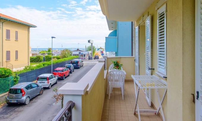 Viserbella Apartment | Homerez - Beautiful appartement for 6 ppl. at Rimini