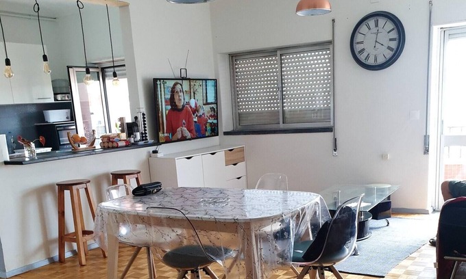 Pombal Apartment | Homerez - Beautiful appartement for 4 ppl. with balcony at Pombal