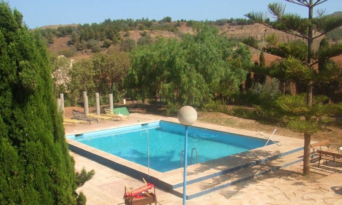 Beal House | Homerez - Beautiful house for 4 ppl. with shared pool and garden at Cartagena