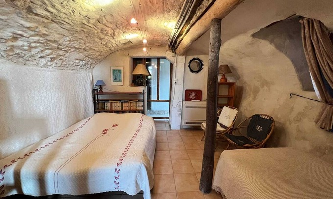 Ardailles Apartment | Homerez - Charming apartment in Valleraugue with terrace