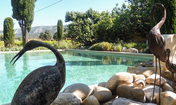 Oppede House | Homerez - Charming House in Oppède with Mountain View