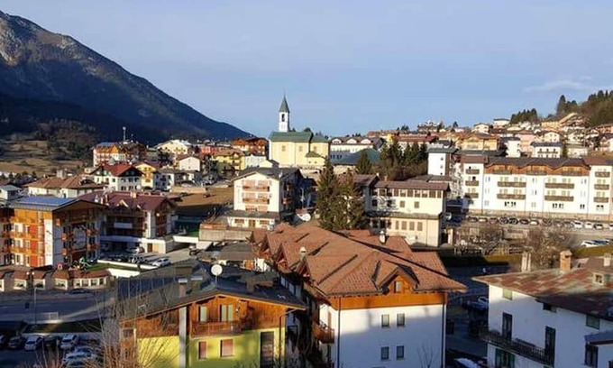 Andalo Apartment | Homerez - Comfortable apartment in Andalo with mountain view & garden