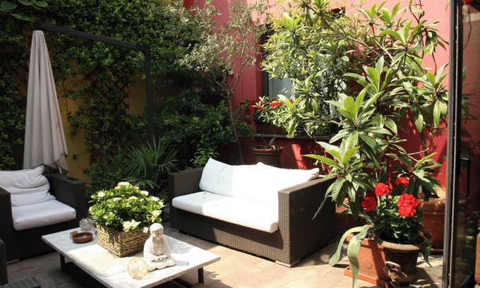 Barona House | Homerez - House in Milan, parking.